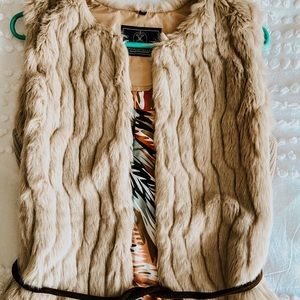 Rino and pelle fur vest